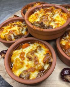 325669279_155319983936487_1498750528029500034_n