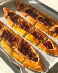 kaşarlı pastırmalı pide tarifi